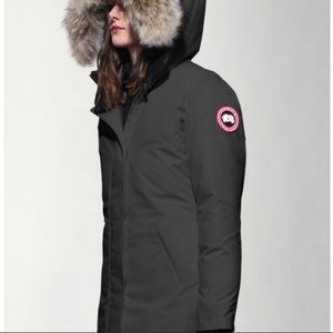 Cd authentic jacket !